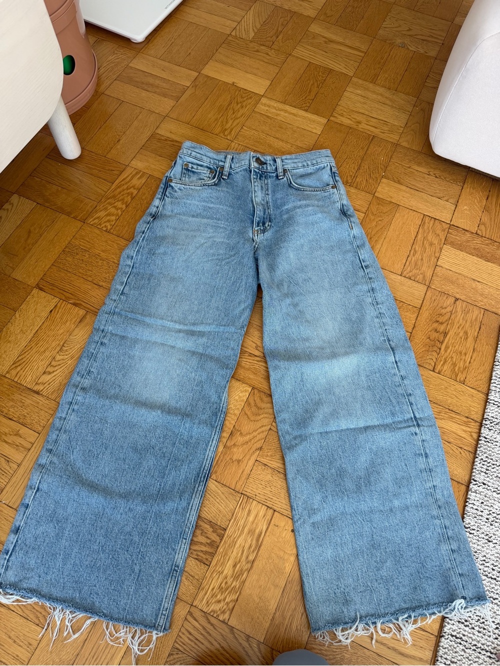 Andi Ankle-Length Jeans
Featherweight in Beacon - Picture 4 of 6